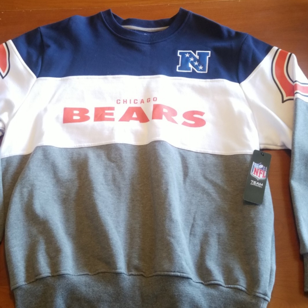 NWT Chicago Bears Sweatshirt